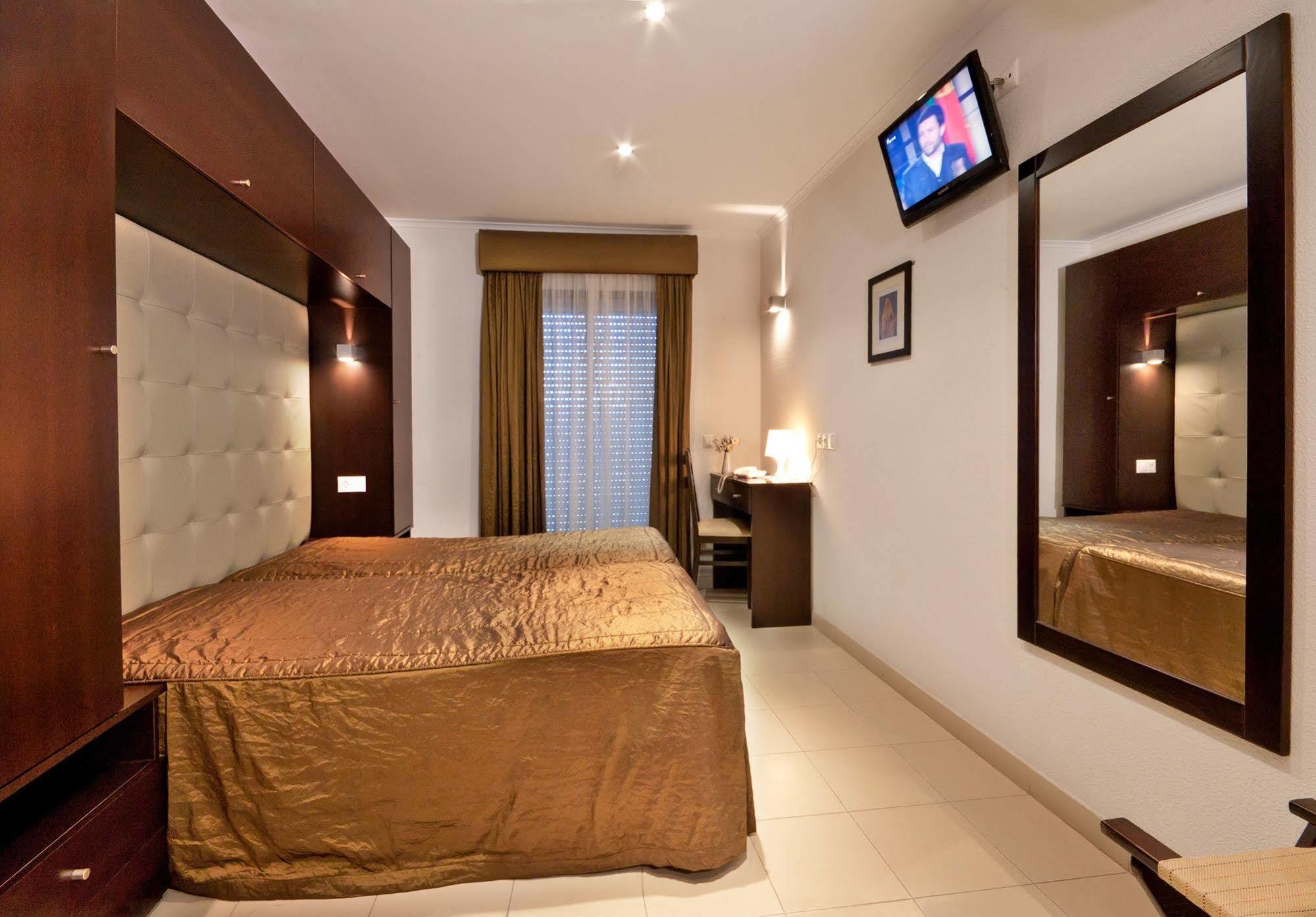 Residencia Sao Francisco By Umbral Hotel Fatima Exterior photo